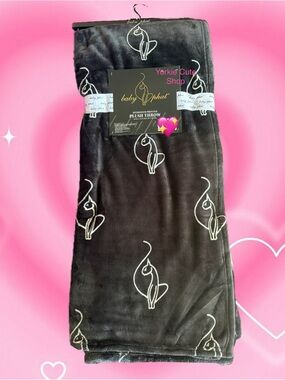 NWT Baby Phat Black Plush Throw Blanket with White Cat Outline